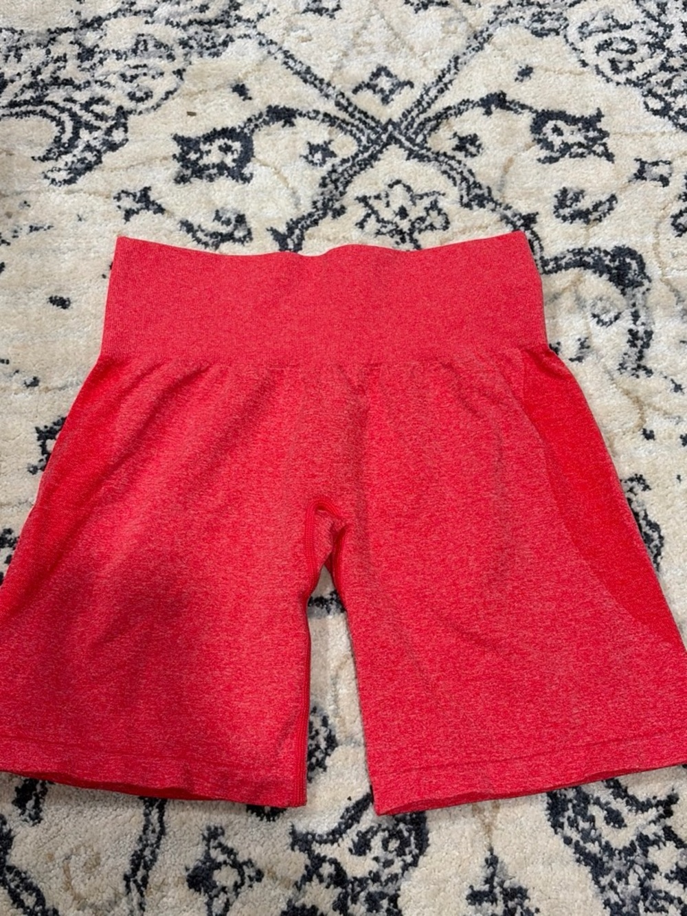 NVGTN Red High-Waist Bike Shorts